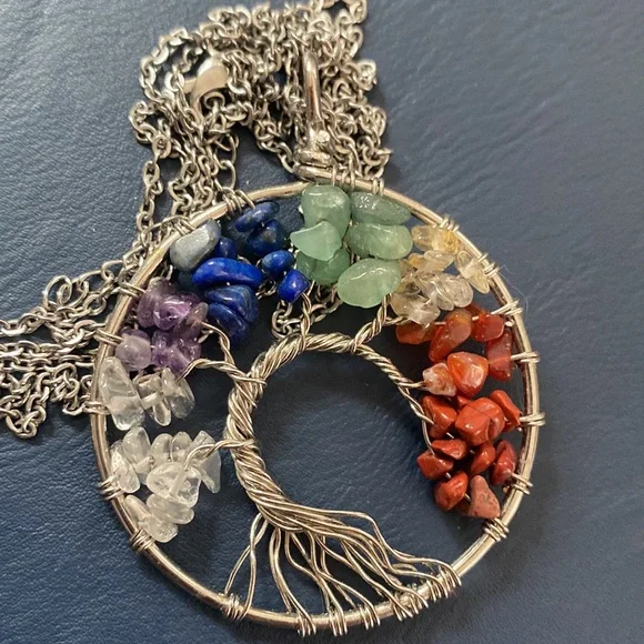 Boho stones tree of life pendant on 30” chain - Picture 4 of 4